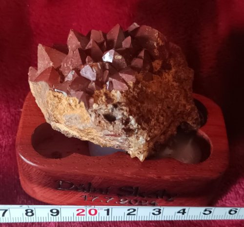 Křemen, důlní skály